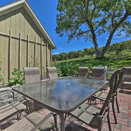 Storybook Glade Historical Homestead With Views! Hood River Dış mekan fotoğraf